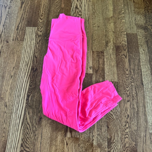 Lululemon Women’s Pink Leggings Size 6 - Picture 1 of 6